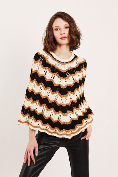 Ruby Zigzag Lace Poncho - FELLER